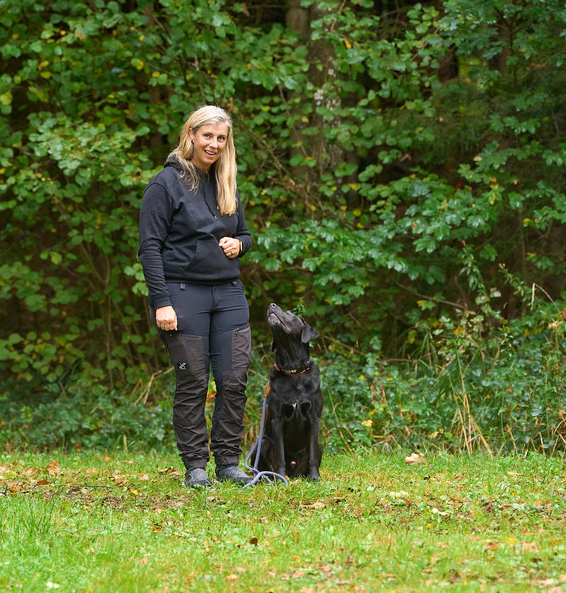 Evelien Smit DogBones